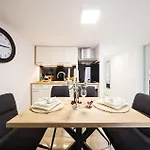 Beautiful In Apartman *