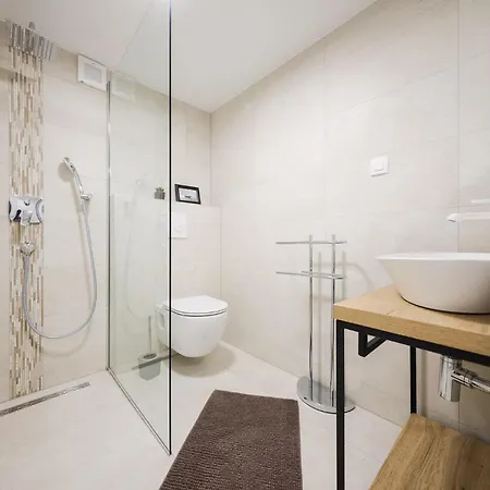 Cozy In With Heated Swimming Pool