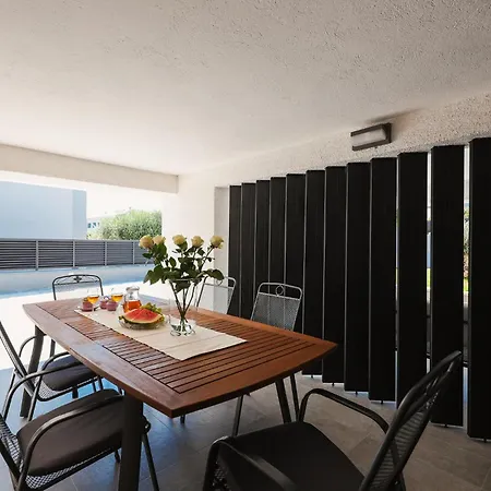 아파트 Beautiful In 자다르