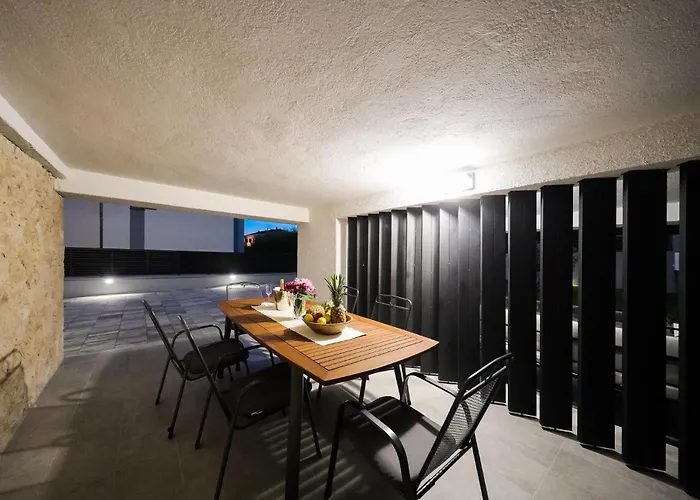 Beautiful In Задар